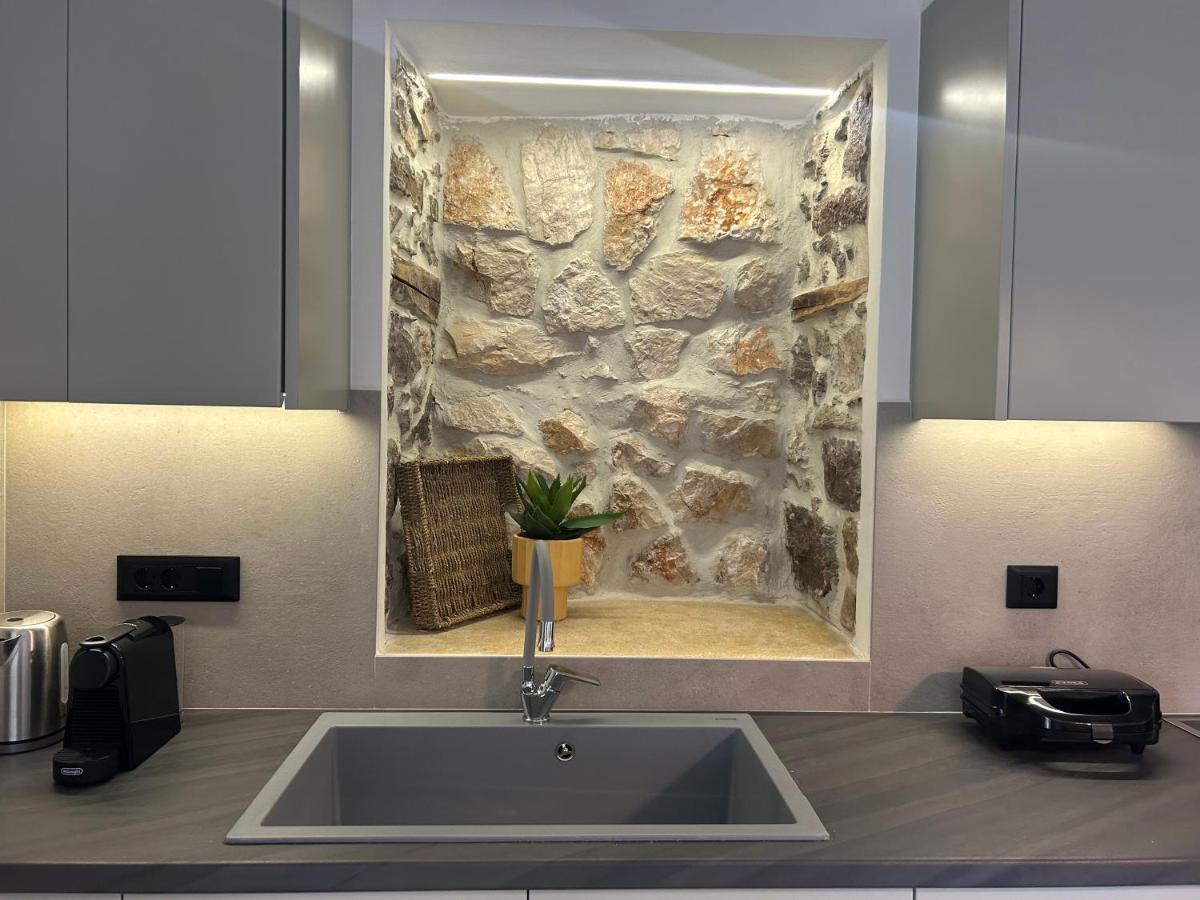 Piedra Luxury Apartments Nafplio Exterior foto